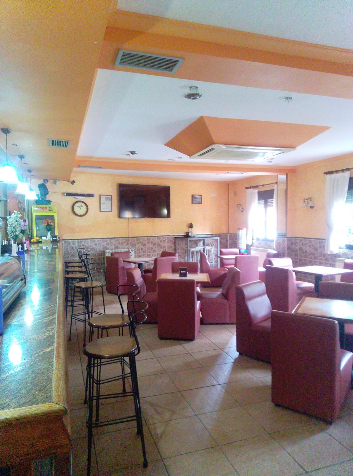 Hotel Piedras B El Burgo Ranero Exterior photo